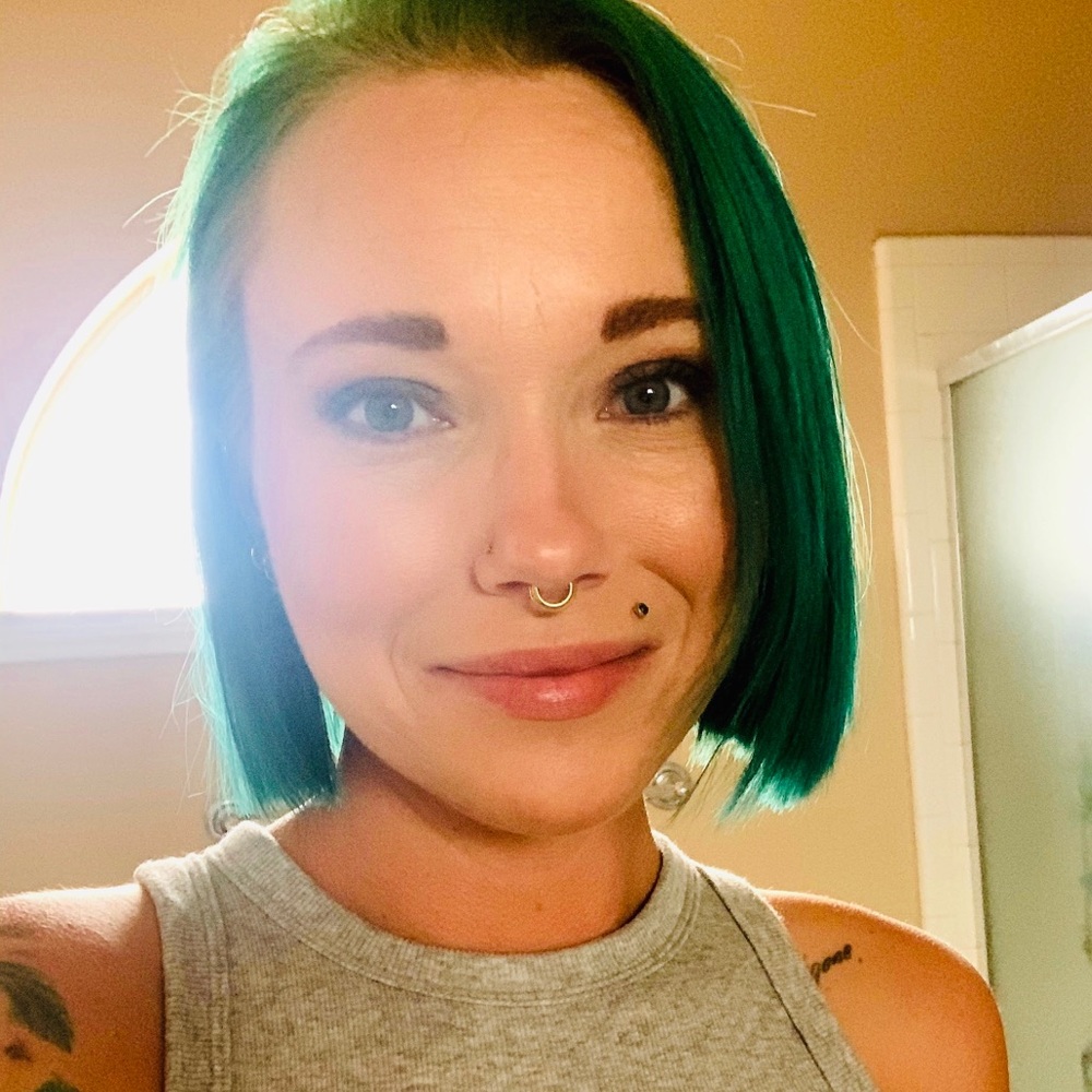 Meet your Posher, Chala